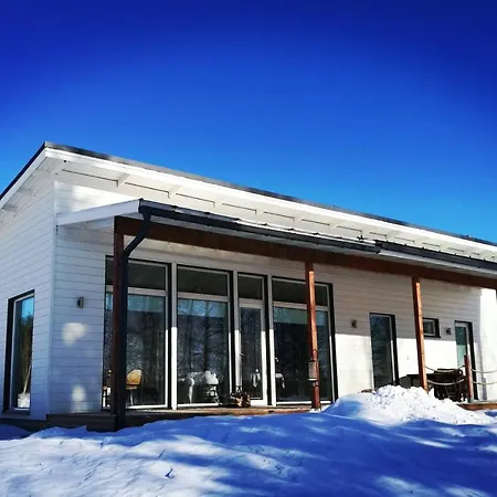 아파트 Puistola & Sauna, Near Santa's Village