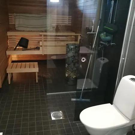 Puistola & Sauna, Near Santa's Village 아파트